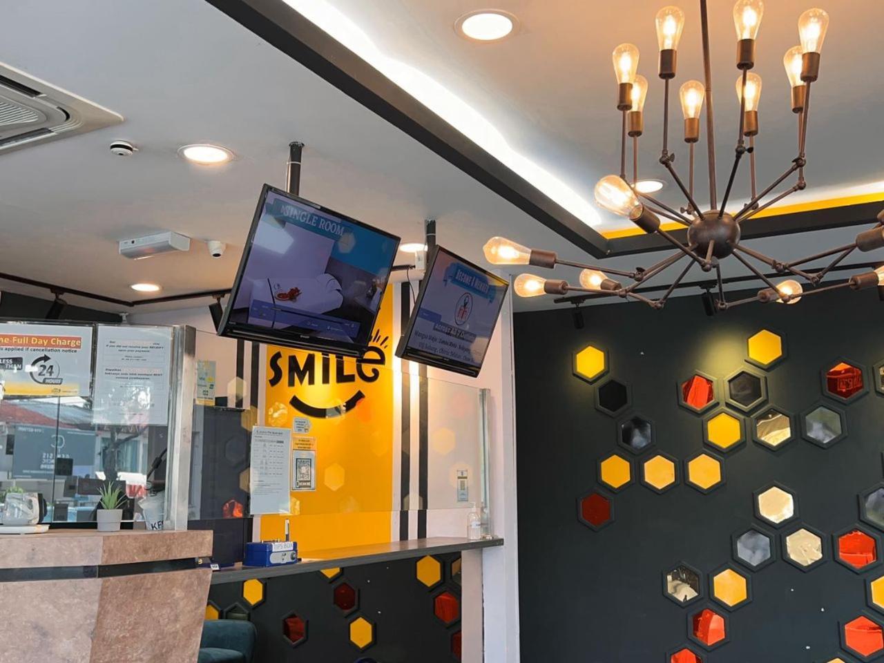 Smile Hotel Petaling Jaya Ss2 Exteriör bild